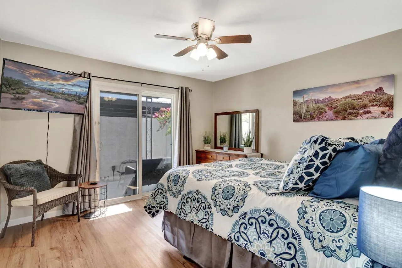 Renovated Quiet Single-Story, Minutes To Old Town, Pool Outside The Door Lejlighed Scottsdale